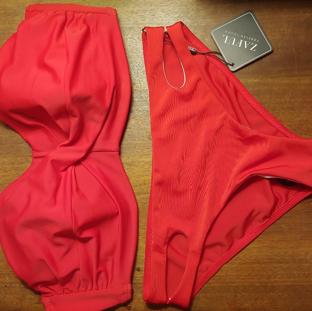 Victoria Secret 34 DD two piece red